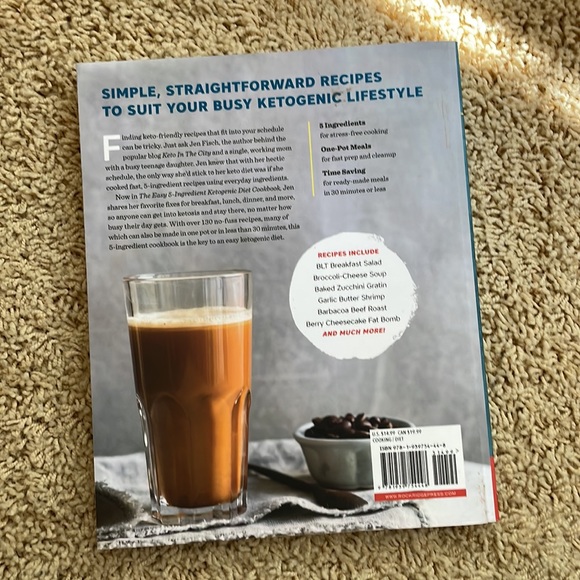 The 5-Easy Ingredient Ketogenic Diet Cookbook by Jen Fisch - Picture 2 of 4